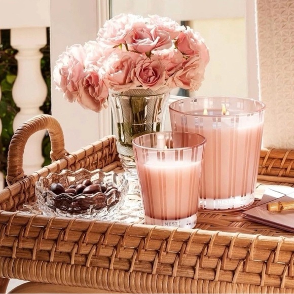 NEST Himalayan Salt & Rosewater Single Wick 8.1 Oz Scented Luxury Candle - Picture 3 of 6